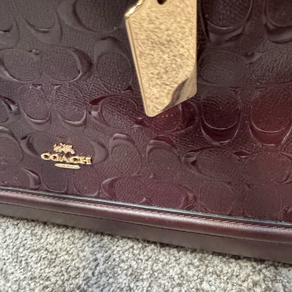 EUC Coach Sierra Satchel Oxblood Signature Debossed Patent Leather Burgundy - Picture 5 of 13